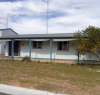 Wallaroo Waves - Accommodation Kalgoorlie