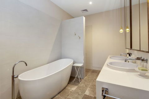 Ballaratprimavera - Accommodation Kalgoorlie 7