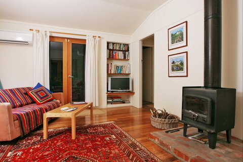 Oakhill Cottage - Accommodation Kalgoorlie 1
