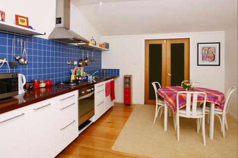 Oakhill Cottage - Accommodation Kalgoorlie 2