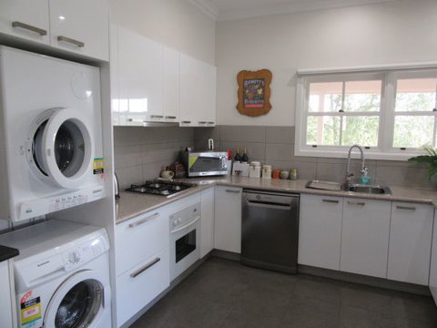 Valley View Cottage - Accommodation Kalgoorlie 2