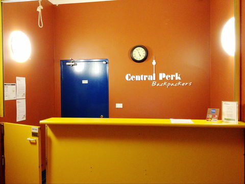 Central Perk Backpackers - Accommodation Kalgoorlie 1