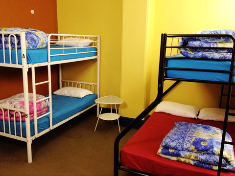 Central Perk Backpackers - Accommodation Kalgoorlie 3