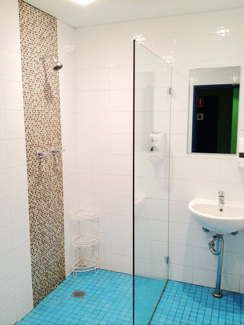Central Perk Backpackers - Accommodation Kalgoorlie 4