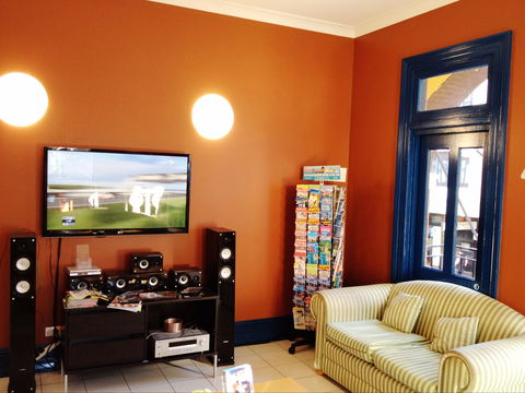 Central Perk Backpackers - Accommodation Kalgoorlie 6