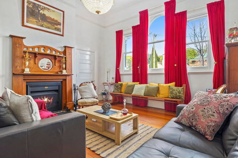 Cygnet Old Bank B&B - Accommodation Kalgoorlie 6