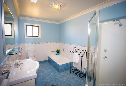 Dell-Lee Cottage - Accommodation Kalgoorlie 5
