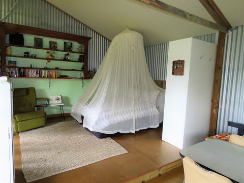 Fig Tree Retro Studio - Accommodation Kalgoorlie 5