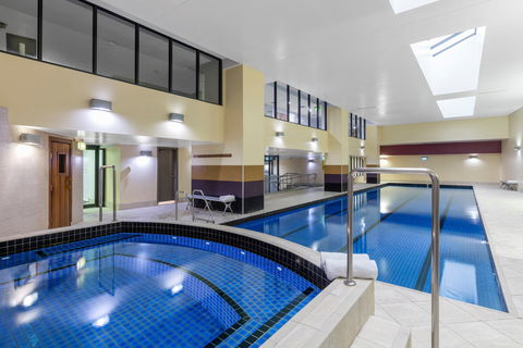 Meriton Suites Pitt Street - Accommodation Kalgoorlie 2