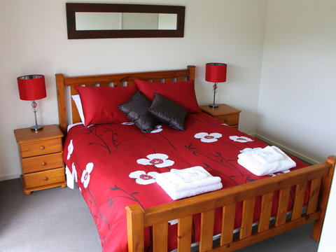 Mirramar House - Accommodation Kalgoorlie 4