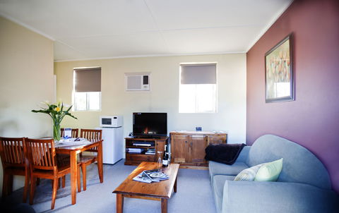 Stable On Riesling - Accommodation Kalgoorlie 0