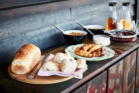 The Church House Gourmet Retreat - Accommodation Kalgoorlie 4