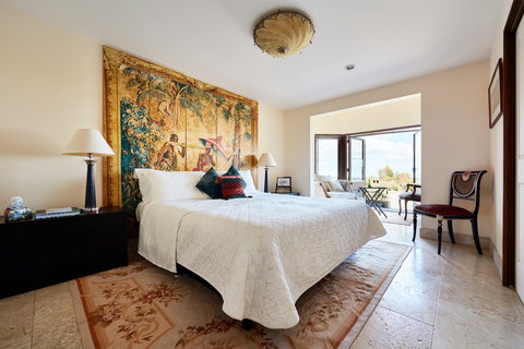 The Church House Gourmet Retreat - Accommodation Kalgoorlie 6