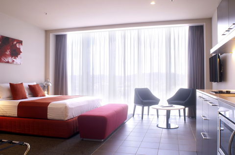 Abode Woden - Accommodation Kalgoorlie 0