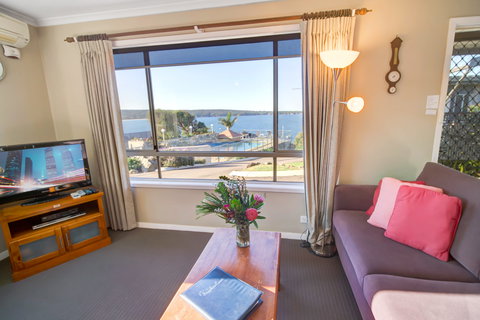Eagle Heights Holiday Units - Scenic Unit - Accommodation Kalgoorlie 7