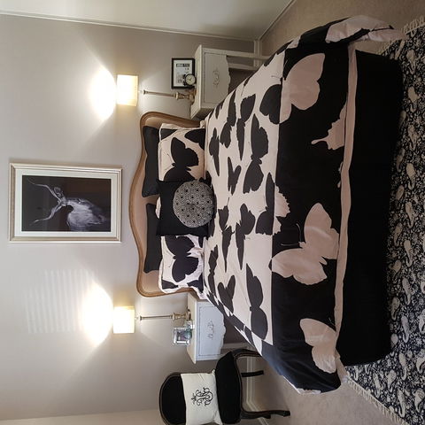 La Maison Riviere - The River House Bed And Breakfast - Accommodation Kalgoorlie 2