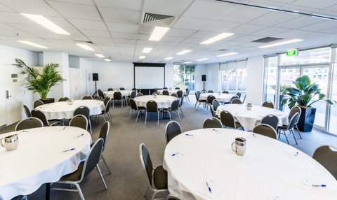 Pacific Suites Canberra - Accommodation Kalgoorlie 8