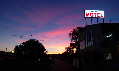 Sail Inn - Yeppoon - Accommodation Kalgoorlie 8
