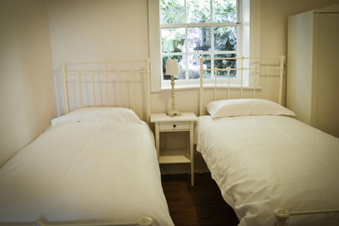 Surgeons Cottage - Accommodation Kalgoorlie 5