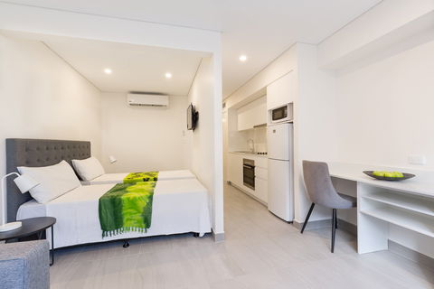 The Merchant Hotel - Accommodation Kalgoorlie 0
