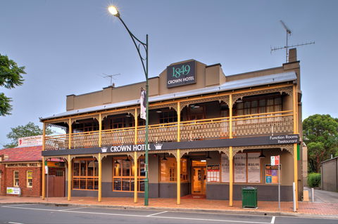 The Crown Hotel Motel - Accommodation Kalgoorlie 0