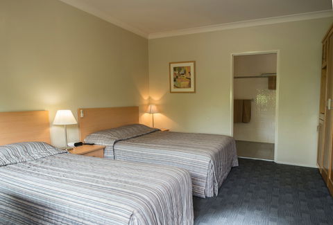 The Crown Hotel Motel - Accommodation Kalgoorlie 2