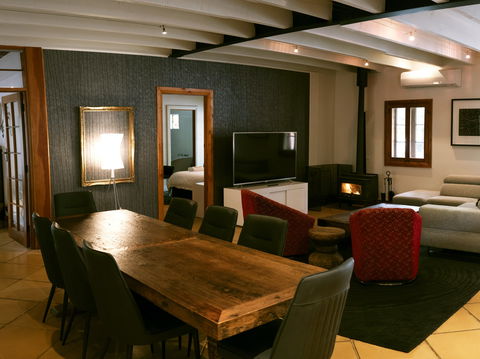 Thiele House Retreat - Accommodation Kalgoorlie 1