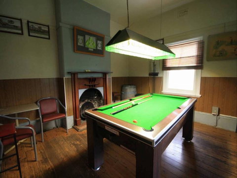 Victoria Hotel: Moonan Flat - Accommodation Kalgoorlie 1