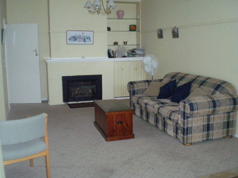 Banks At Queenscliff - Accommodation Kalgoorlie 0
