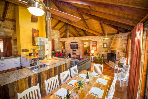 Monkey Place Country House - Accommodation Kalgoorlie 2