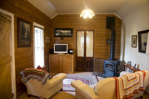 Orchard Cottages - Accommodation Kalgoorlie 2