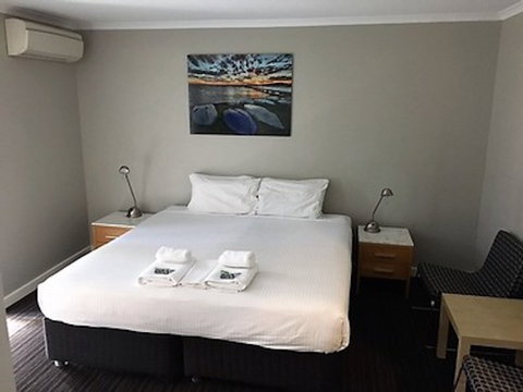 The Premier Hotel - Accommodation Kalgoorlie 2