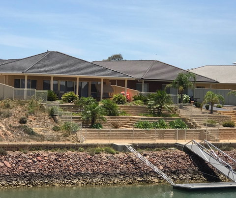Avventura - Accommodation Kalgoorlie 0