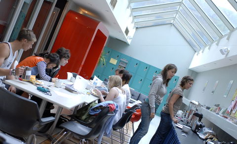 Base Backpackers St Kilda - Accommodation Kalgoorlie 2