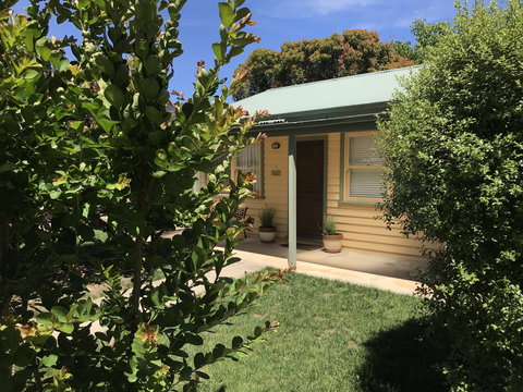 Lavender Cottage - Accommodation Kalgoorlie 0