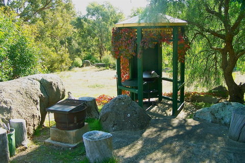 Nuggetty Cottage - Accommodation Kalgoorlie 2