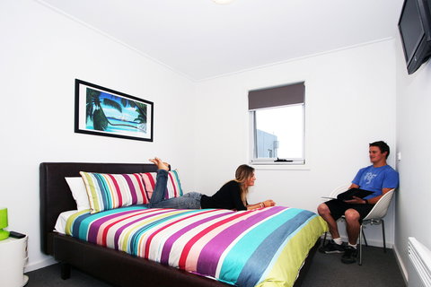 The Island Accommodation - Phillip Island YHA - Accommodation Kalgoorlie 2