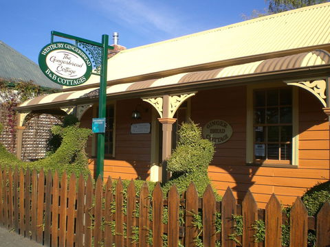 Westbury Gingerbread Cottages - The - Accommodation Kalgoorlie 0