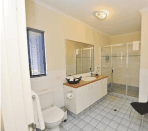 Ochre Moon - Accommodation Kalgoorlie 1