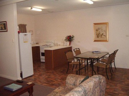 About Town Cottages - Accommodation Kalgoorlie 1