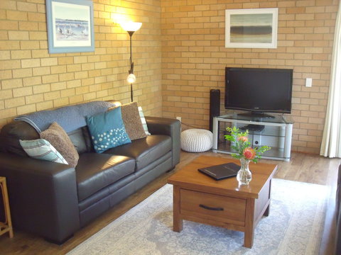 Beachcomber Apartments - Accommodation Kalgoorlie 0