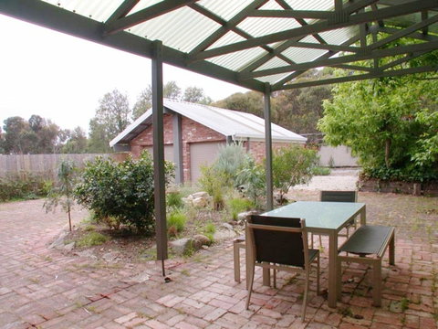 Century 21 SouthCoast: Estar - Accommodation Kalgoorlie 1