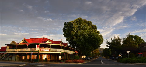 Royal Hotel Cooma - Accommodation Kalgoorlie 2