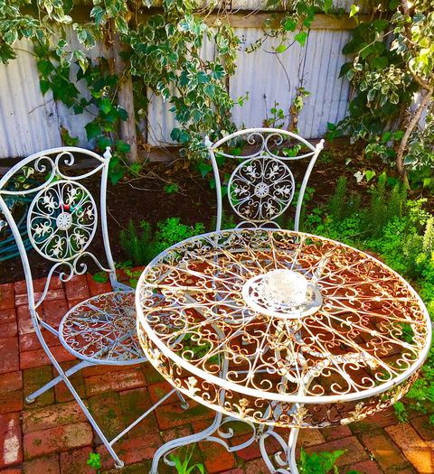 3 Divas Accommodation - The Moscato Cottage - Accommodation Kalgoorlie 2