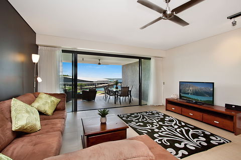 Akuna Waterfront - Accommodation Kalgoorlie 2