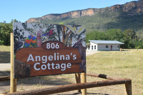 Angelina's Cottage - Capertee Valley - Accommodation Kalgoorlie 0