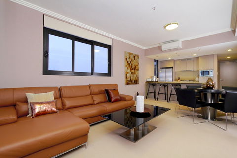 Australia Towers - Accommodation Kalgoorlie 1