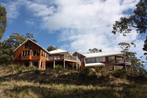 Bed In The Treetops - Accommodation Kalgoorlie 0