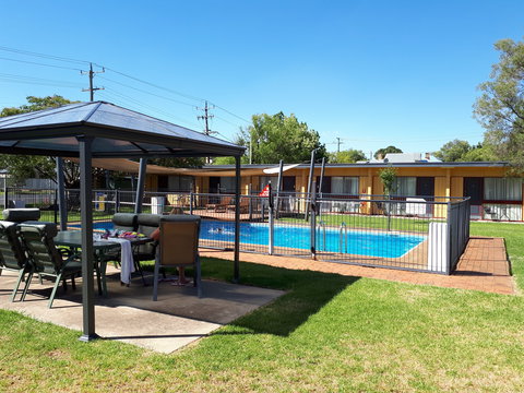 Cootamundra Gardens Motel - Accommodation Kalgoorlie 1
