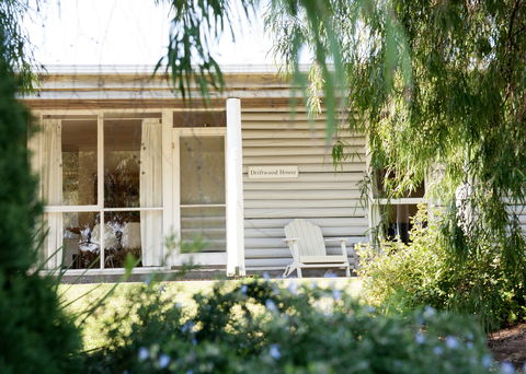 Driftwood House - Robe Retreats - Accommodation Kalgoorlie 0